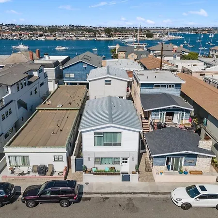 Luxury Beach House With Bay Views, Bbq & Rooftop